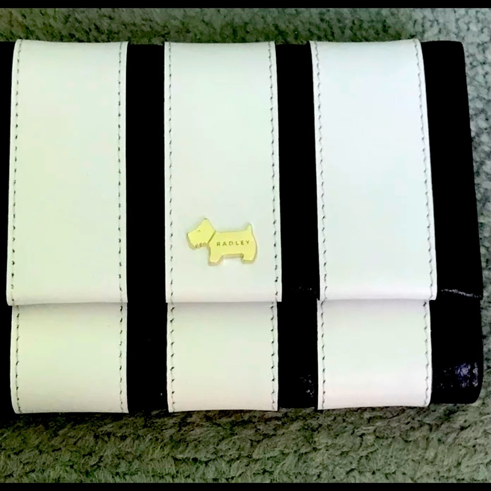 COPY - NWT RADLEY LONDON Deckchair leather bifold wallet w/ dust bag